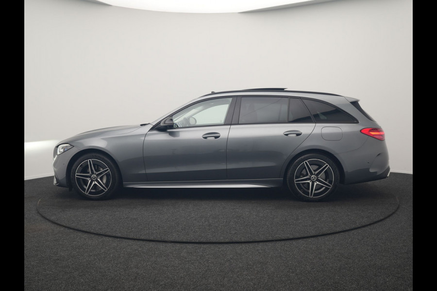Mercedes-Benz C-Klasse Estate 300 e AMG Line PHEV 313pk Dealer O.H | Trekhaak Af Fabriek | Panodak | 360 Camera | Adaptive Cruise | Digital LED | Alcatara Sportstoelen Memory & Verwarmd | BLIS | Sfeerverlichting | Apple Carplay | Virtual | Navigatie | DAB | 18"L.M | Plug In Hybrid |