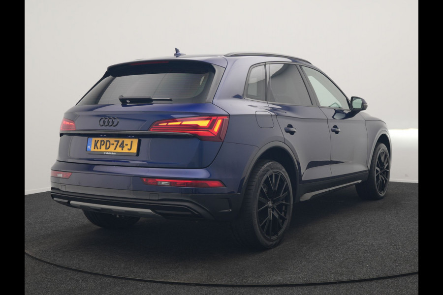 Audi Q5 50 TFSI e quattro Advanced edition PHEV 300pk Dealer O.H | Adaptive Cruise | Camera | BLIS | Apple Carplay | Alcantara Sportstoelen Verwarmd | Sfeerverlichting | Navigatie | Virtual | DAB | Plug In Hybrid |