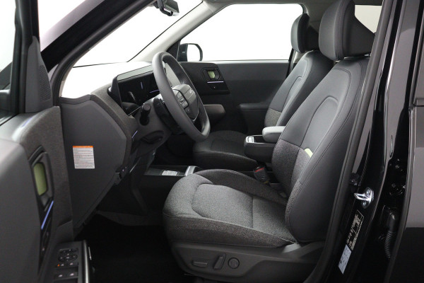 Kia EV2 Demo Edition 42.2 kWh Nu te bestellen! - Panorama dak - Elektrische bestuurderstoel - Harman Kardon - 7 jaar garantie