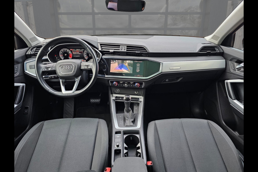 Audi Q3 35 TFSI S edition | Automaat | Navi | Pano | Virtual cockpit | Camera | Keyless |