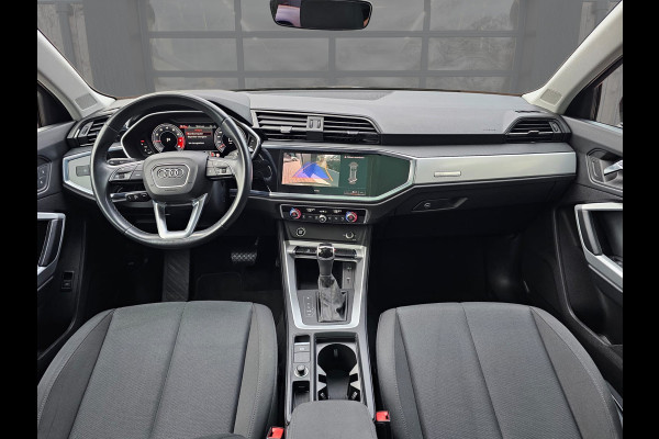 Audi Q3 35 TFSI S edition | Automaat | Navi | Pano | Virtual cockpit | Camera | Keyless |
