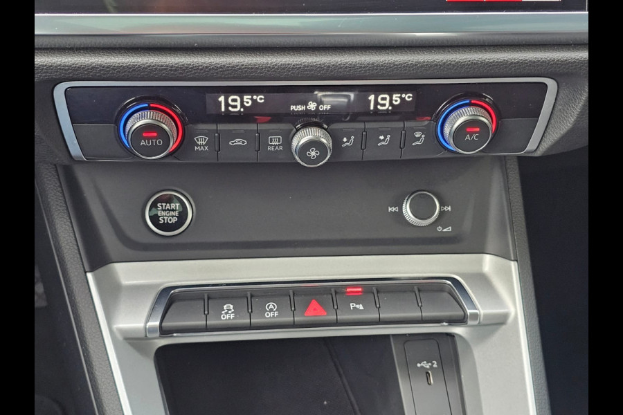 Audi Q3 35 TFSI S edition | Automaat | Navi | Pano | Virtual cockpit | Camera | Keyless |