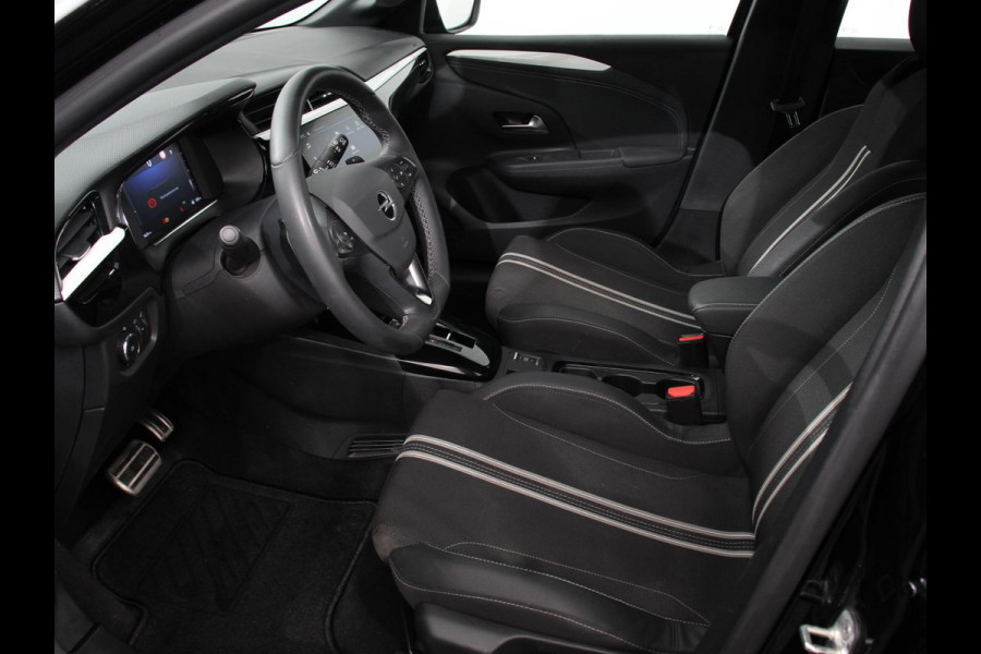 Opel Corsa 1.2 Turbo 110pk Hybrid Automaat GS Navigatie Airco Cruise control Parkeersensoren Apple Carplay/ Android Auto Camera Lichtmetalen velgen LED