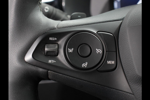 Opel Corsa 1.2 Turbo 110pk Hybrid Automaat GS Navigatie Airco Cruise control Parkeersensoren Apple Carplay/ Android Auto Camera Lichtmetalen velgen LED