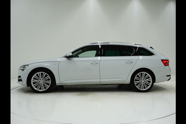 Škoda Superb Combi 1.4 TSI iV Laurin & Klement | Panoramadak | Leder | Trekhaak | Massage | Canton | Stoelkoeling | 360 | Memory
