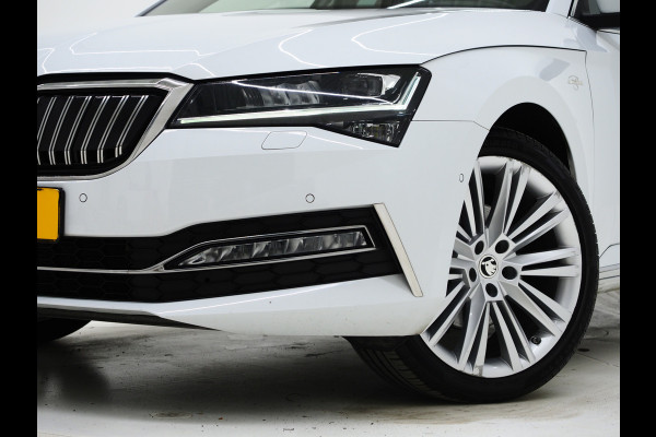 Škoda Superb Combi 1.4 TSI iV Laurin & Klement | Panoramadak | Leder | Trekhaak | Massage | Canton | Stoelkoeling | 360 | Memory
