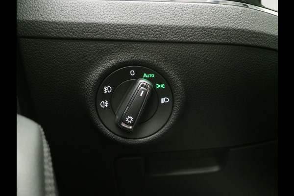 Škoda Superb Combi 1.4 TSI iV Laurin & Klement | Panoramadak | Leder | Trekhaak | Massage | Canton | Stoelkoeling | 360 | Memory