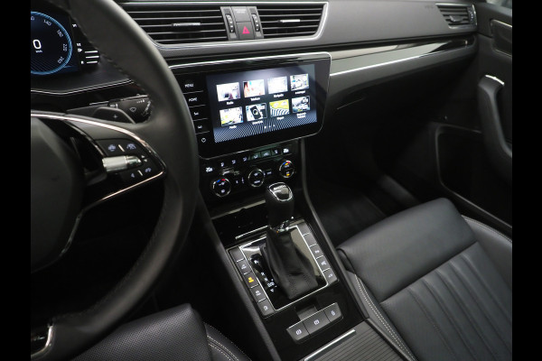 Škoda Superb Combi 1.4 TSI iV Laurin & Klement | Panoramadak | Leder | Trekhaak | Massage | Canton | Stoelkoeling | 360 | Memory