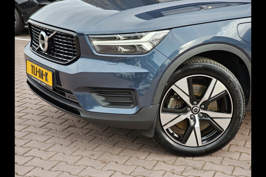 Volvo XC40 1.5 T4 Recharge R-Design PHEV | LED | Trekhaak | 360 camera | Elek. stoelen + mermory | Stoelverwarming | Alcantara |