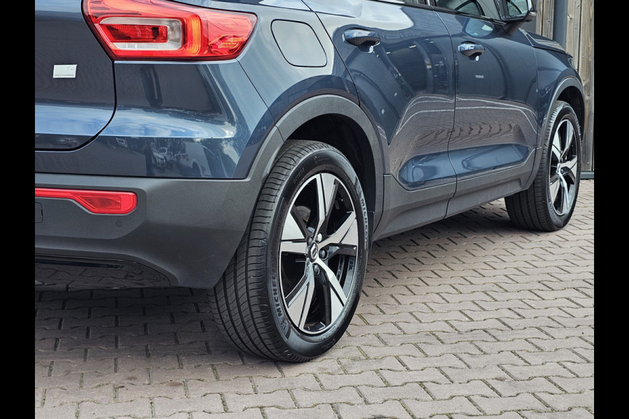 Volvo XC40 1.5 T4 Recharge R-Design PHEV | LED | Trekhaak | 360 camera | Elek. stoelen + mermory | Stoelverwarming | Alcantara |