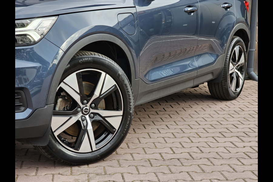 Volvo XC40 1.5 T4 Recharge R-Design PHEV | LED | Trekhaak | 360 camera | Elek. stoelen + mermory | Stoelverwarming | Alcantara |