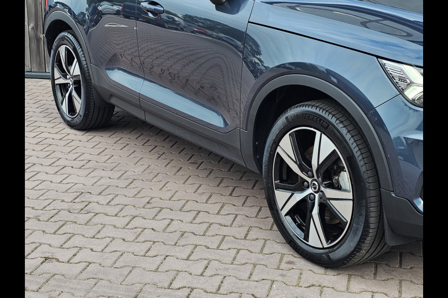 Volvo XC40 1.5 T4 Recharge R-Design PHEV | LED | Trekhaak | 360 camera | Elek. stoelen + mermory | Stoelverwarming | Alcantara |