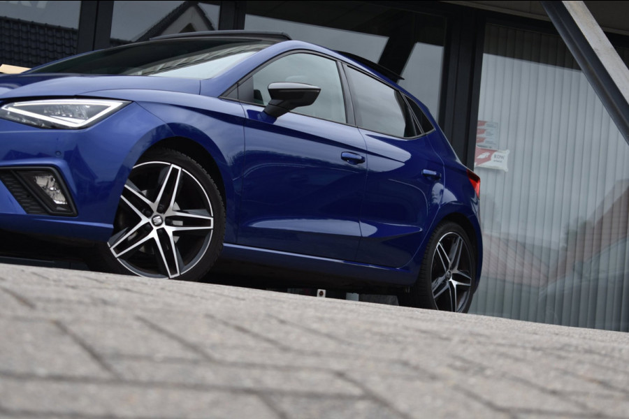 Seat Ibiza 1.0 TSI FR Business Intense Plus | STOELVERWARMING | ADAPT. CRUISE CONTROLE | BEATS | CAMERA | NAP | APPLE CARPLAY