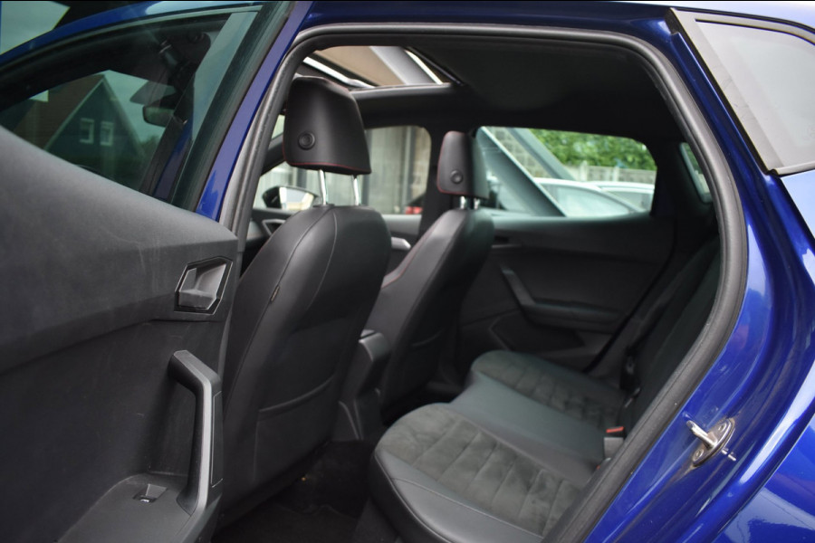 Seat Ibiza 1.0 TSI FR Business Intense Plus | STOELVERWARMING | ADAPT. CRUISE CONTROLE | BEATS | CAMERA | NAP | APPLE CARPLAY