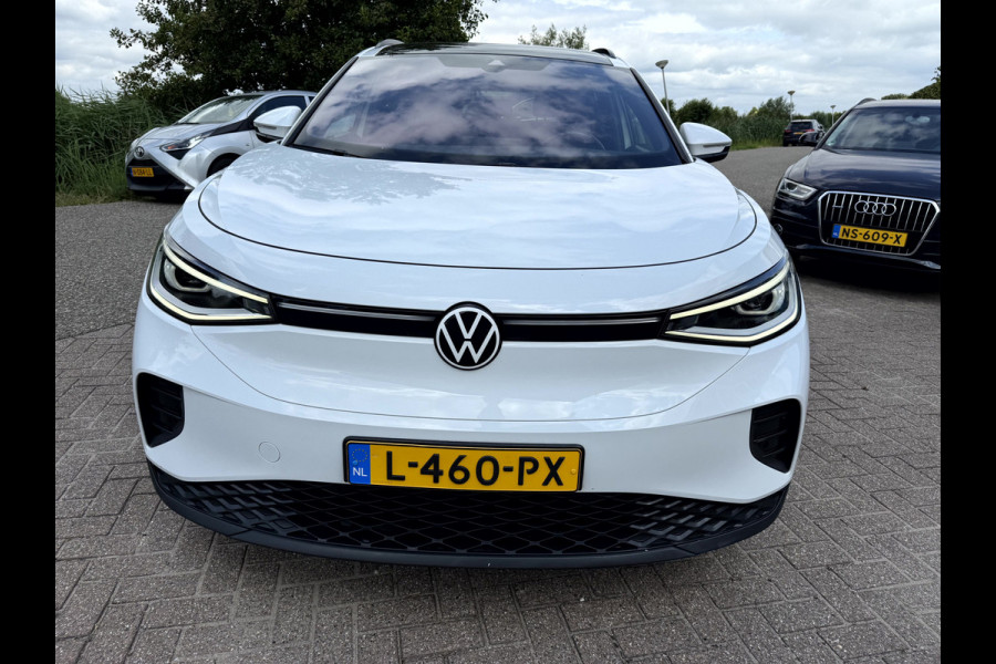 Volkswagen ID.4 Family 77 kWh SOH 91.7%, Panoramadak, Trekhaak, Camera, Stoelverwarming
