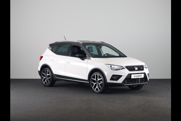 Seat Arona 1.0 TSI FR Limited Edition | Full map navigatie systeem | Climatronic | 18 inch LM-velgen | LED koplampen | Dodehoek detectie