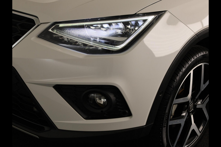 Seat Arona 1.0 TSI FR Limited Edition | Full map navigatie systeem | Climatronic | 18 inch LM-velgen | LED koplampen | Dodehoek detectie