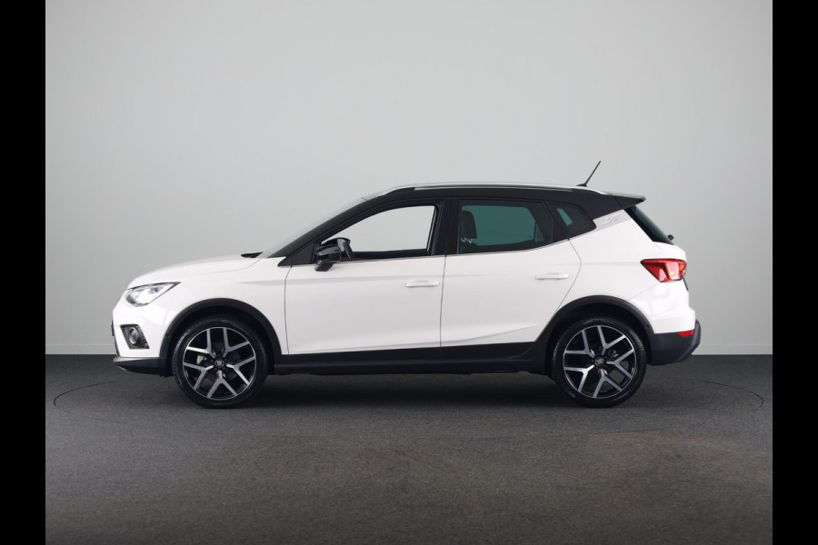 Seat Arona 1.0 TSI FR Limited Edition | Full map navigatie systeem | Climatronic | 18 inch LM-velgen | LED koplampen | Dodehoek detectie