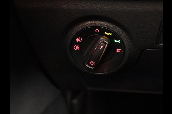 Seat Arona 1.0 TSI FR Limited Edition | Full map navigatie systeem | Climatronic | 18 inch LM-velgen | LED koplampen | Dodehoek detectie