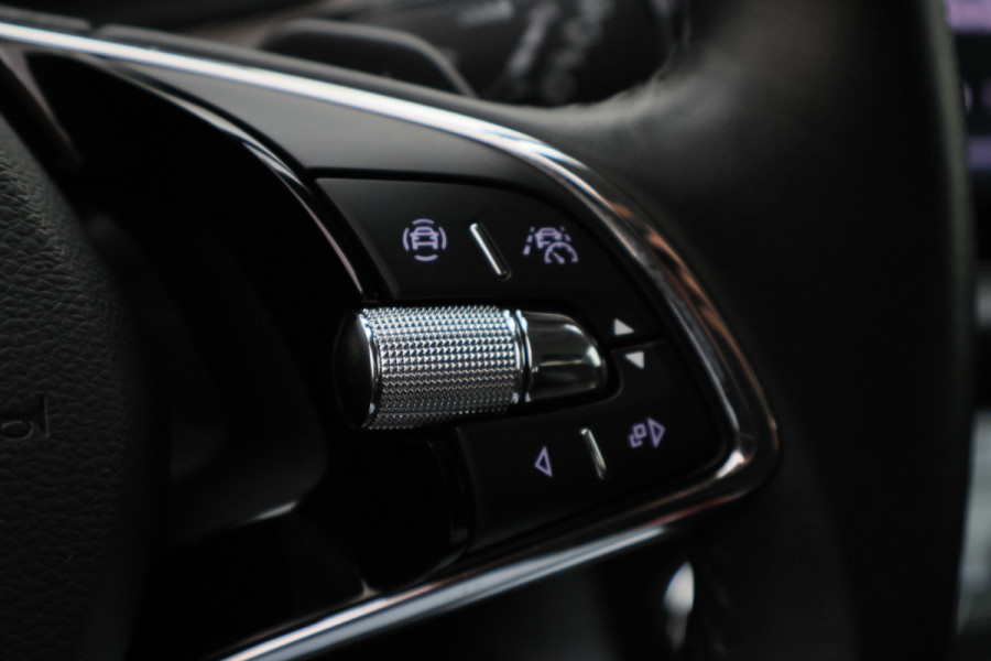 Škoda Kodiaq 1.5 TSI Business Edition Plus LED, Memory, Keyless, Apple Carplay, Trekhaak, Camera