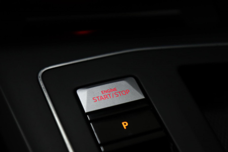 Volkswagen Golf 2.0 TSI GTI 45 JAHRE CLUBSPORT AKRA/PANO/ACC/CAM/CARPLAY/IQ-LIGHT/VOLL
