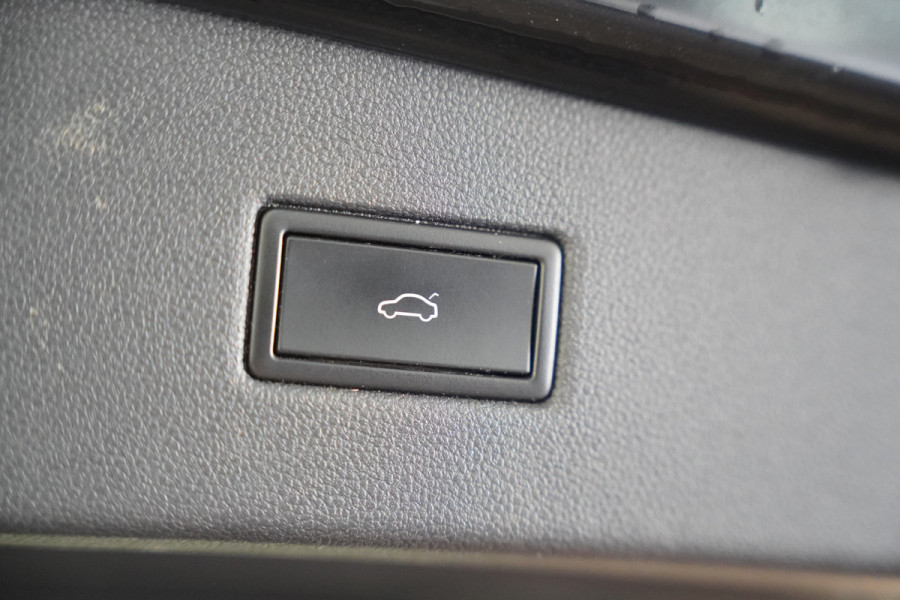 Seat Tarraco 2.0 TSI 4DRIVE Xcellence Limited Edition ACC PDC Trekhaak Dealer onderhouden 190PK NAP!