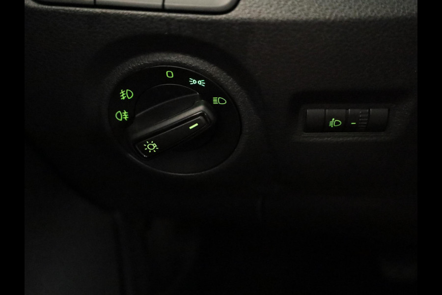 Škoda Fabia Combi 1.0 TSI Ambition | Airconditioning | Apple Car Play / Android Auto | Cruise control