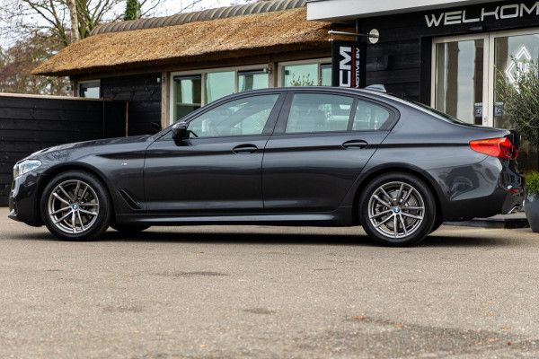 BMW 5 Serie 520i High Executive Edition I M-Sport I schuifdak I 1 ste eigenaar I comfortsoel I