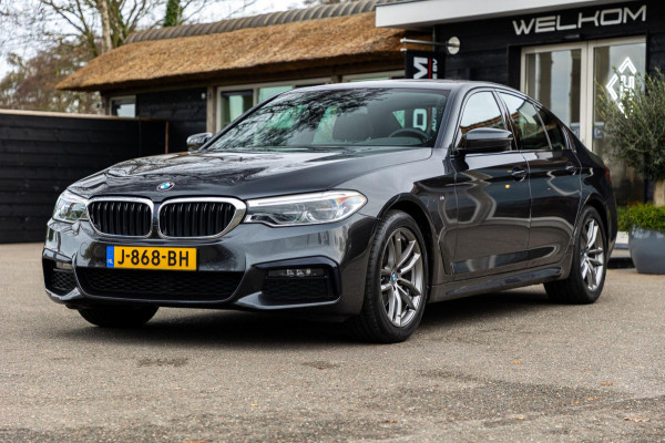 BMW 5 Serie 520i High Executive Edition I M-Sport I schuifdak I 1 ste eigenaar I comfortsoel I