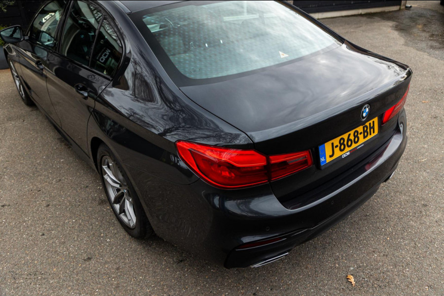 BMW 5 Serie 520i High Executive Edition I M-Sport I schuifdak I 1 ste eigenaar I comfortsoel I