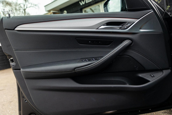 BMW 5 Serie 520i High Executive Edition I M-Sport I schuifdak I 1 ste eigenaar I comfortsoel I