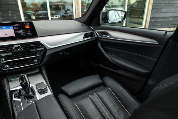 BMW 5 Serie 520i High Executive Edition I M-Sport I schuifdak I 1 ste eigenaar I comfortsoel I