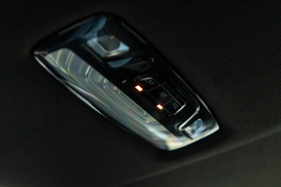 BMW 5 Serie 520i High Executive Edition I M-Sport I schuifdak I 1 ste eigenaar I comfortsoel I