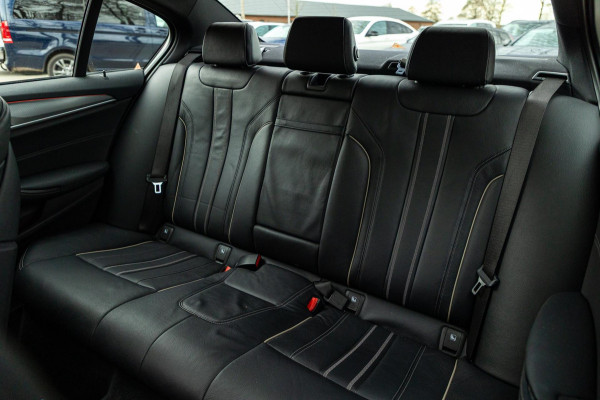 BMW 5 Serie 520i High Executive Edition I M-Sport I schuifdak I 1 ste eigenaar I comfortsoel I