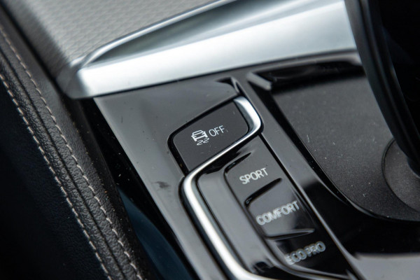 BMW 5 Serie 520i High Executive Edition I M-Sport I schuifdak I 1 ste eigenaar I comfortsoel I