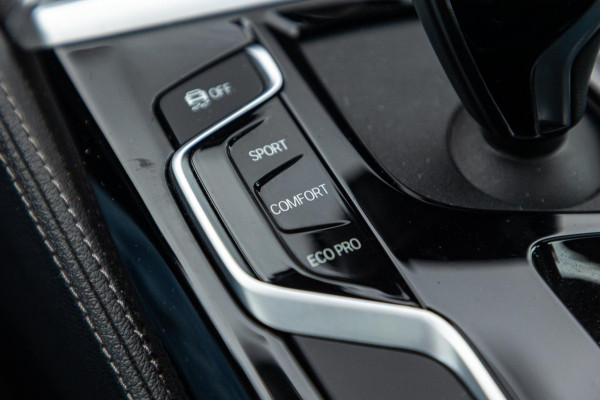 BMW 5 Serie 520i High Executive Edition I M-Sport I schuifdak I 1 ste eigenaar I comfortsoel I