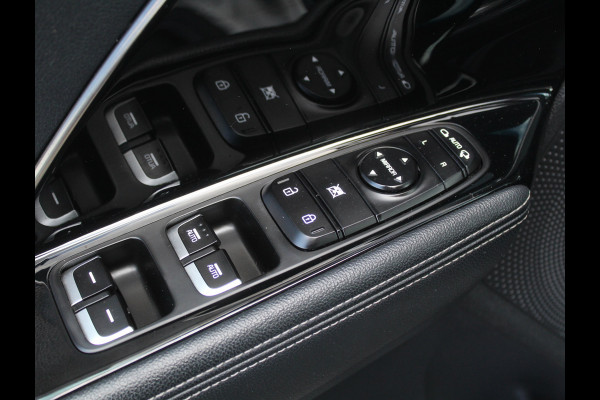 Kia Niro 1.6 GDi PHEV DynamicLine CARPLAY | CAMERA | CLIMATE | LED | DAB | ADAPCRUISE | LMV16 | NAVI | LEER/STOF