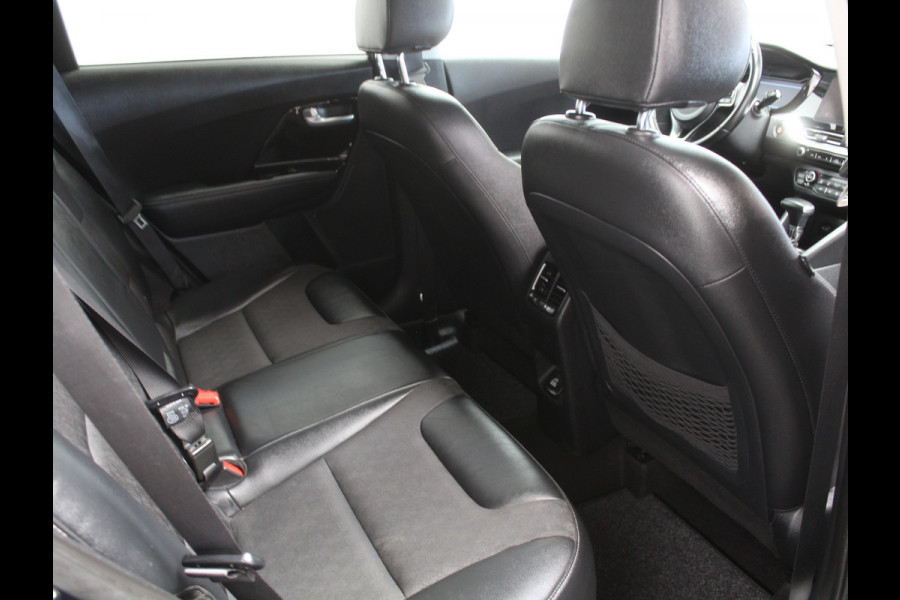 Kia Niro 1.6 GDi PHEV DynamicLine CARPLAY | CAMERA | CLIMATE | LED | DAB | ADAPCRUISE | LMV16 | NAVI | LEER/STOF