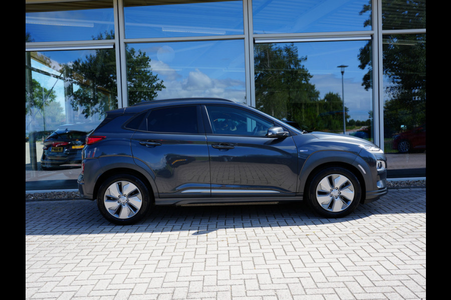 Hyundai Kona EV Fashion 64 kWh | Warmtepomp | Cruise Control Adaptief | Head-up Display |