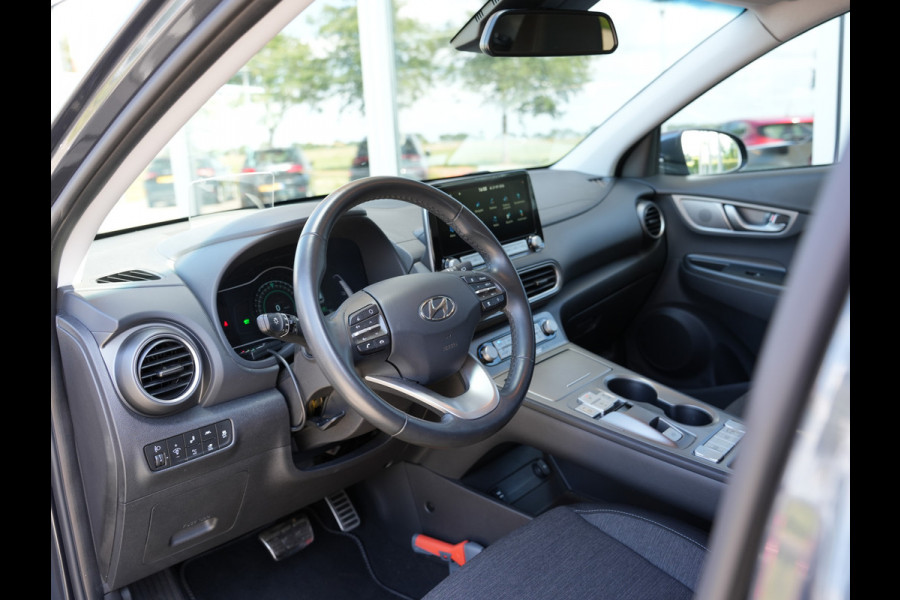 Hyundai Kona EV Fashion 64 kWh | Warmtepomp | Cruise Control Adaptief | Head-up Display |