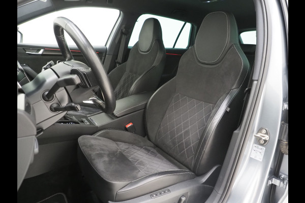 Škoda Superb Combi 1.4 TSI iV Sportline | Leder/Alcantara | Trekhaak | Carbon | 360 | Memory | Keyless | Adaptive Cruise
