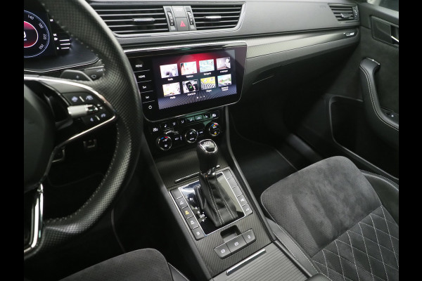 Škoda Superb Combi 1.4 TSI iV Sportline | Leder/Alcantara | Trekhaak | Carbon | 360 | Memory | Keyless | Adaptive Cruise