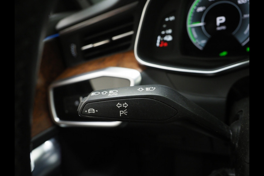 Audi A6 Avant 50 TFSI e quattro Advanced edition | Panoramadak | Leder | HUD | B&O Audio | 360 | Memory | Keyless | Sfeerlicht