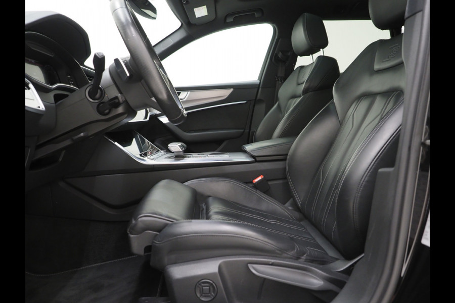 Audi A6 Avant 55 TFSI e quattro Competition Full Black | Panoramadak | Leder | B&O Audio | Camera | Stoelverwarming | Cruise | Carplay