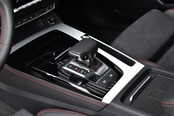 Audi Q5 Sportback 50 TFSI e Competition | Pano | ACC | Elektr. Stoelen | Matrix | Camera |
