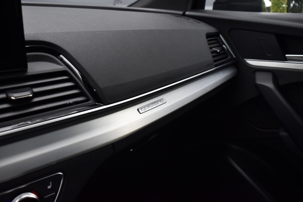 Audi Q5 Sportback 50 TFSI e Competition | Pano | ACC | Elektr. Stoelen | Matrix | Camera |