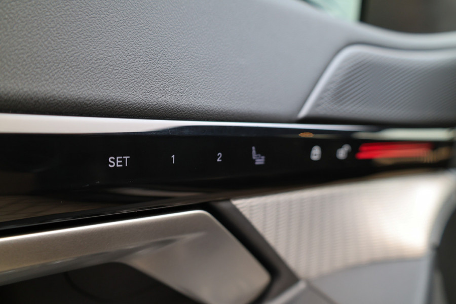 BMW 5 Serie 520i  | FACELIFT | M-SPORT | MEMORY | KEYLESS | DODE HOEK | LED | SFEERVERLICHTING |