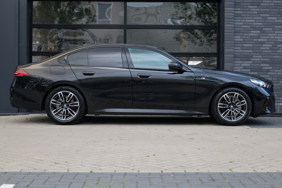 BMW 5 Serie 520i  | FACELIFT | M-SPORT | MEMORY | KEYLESS | DODE HOEK | LED | SFEERVERLICHTING |
