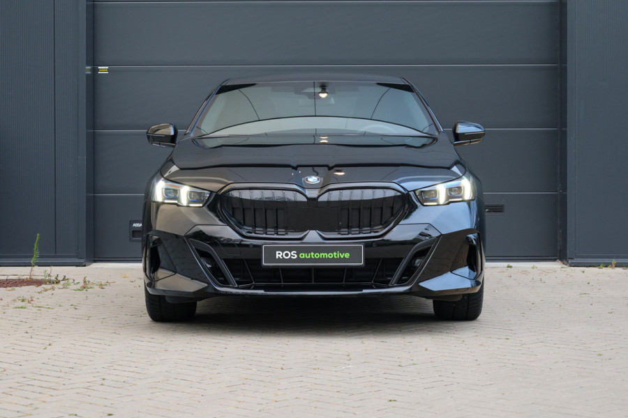 BMW 5 Serie 520i  | FACELIFT | M-SPORT | MEMORY | KEYLESS | DODE HOEK | LED | SFEERVERLICHTING |