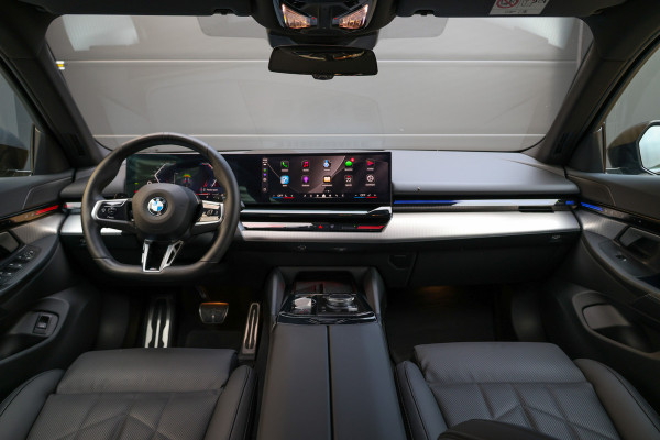 BMW 5 Serie 520i  | FACELIFT | M-SPORT | MEMORY | KEYLESS | DODE HOEK | LED | SFEERVERLICHTING |